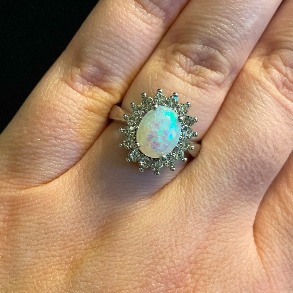 Iridescent Faux Opal Rhinestone Halo Statement Ring Size 6